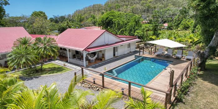 1.Location villa piscine 200 Grande Anse Deshaies Guadeloupe